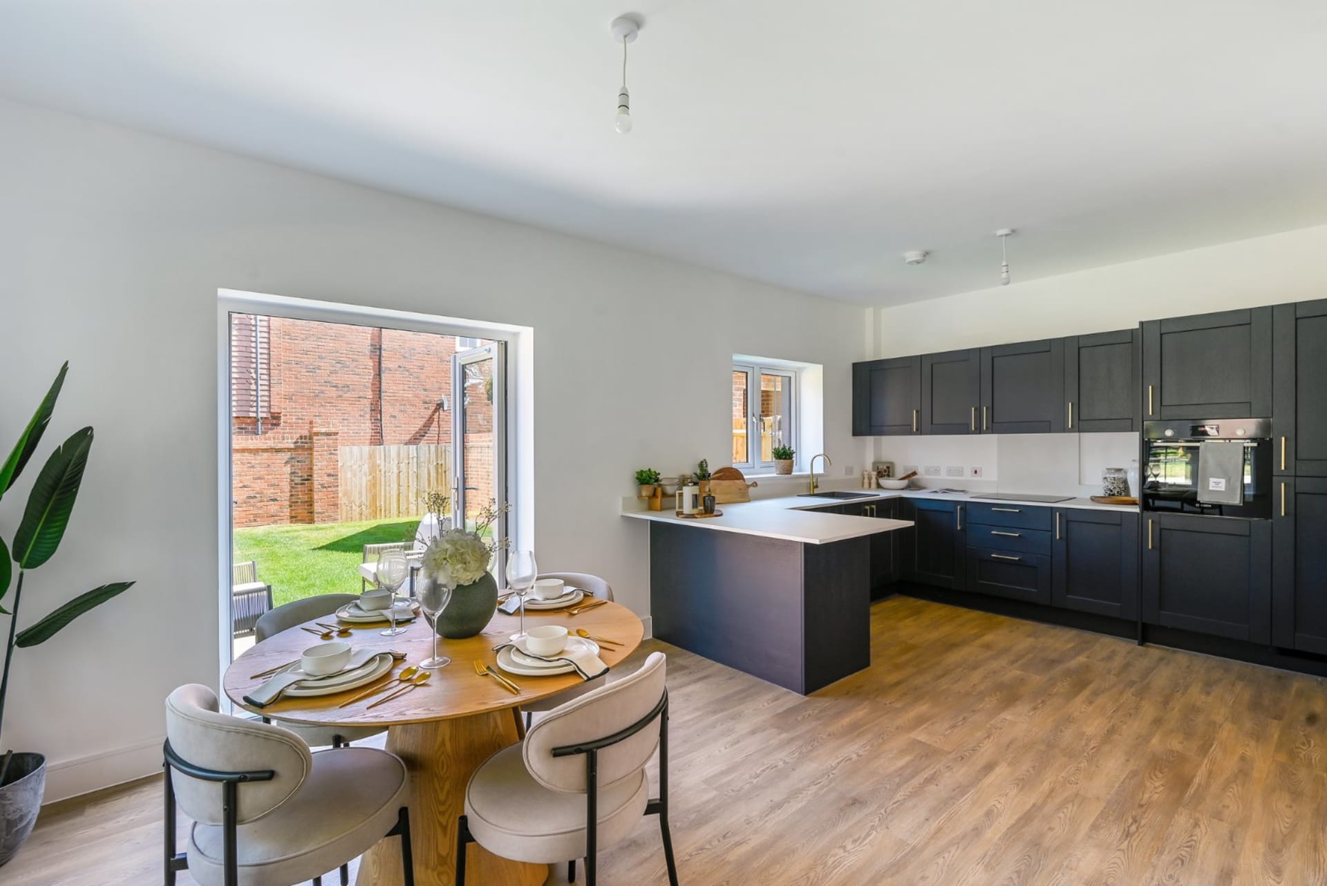 Hawkinge — Guide Price £550,000