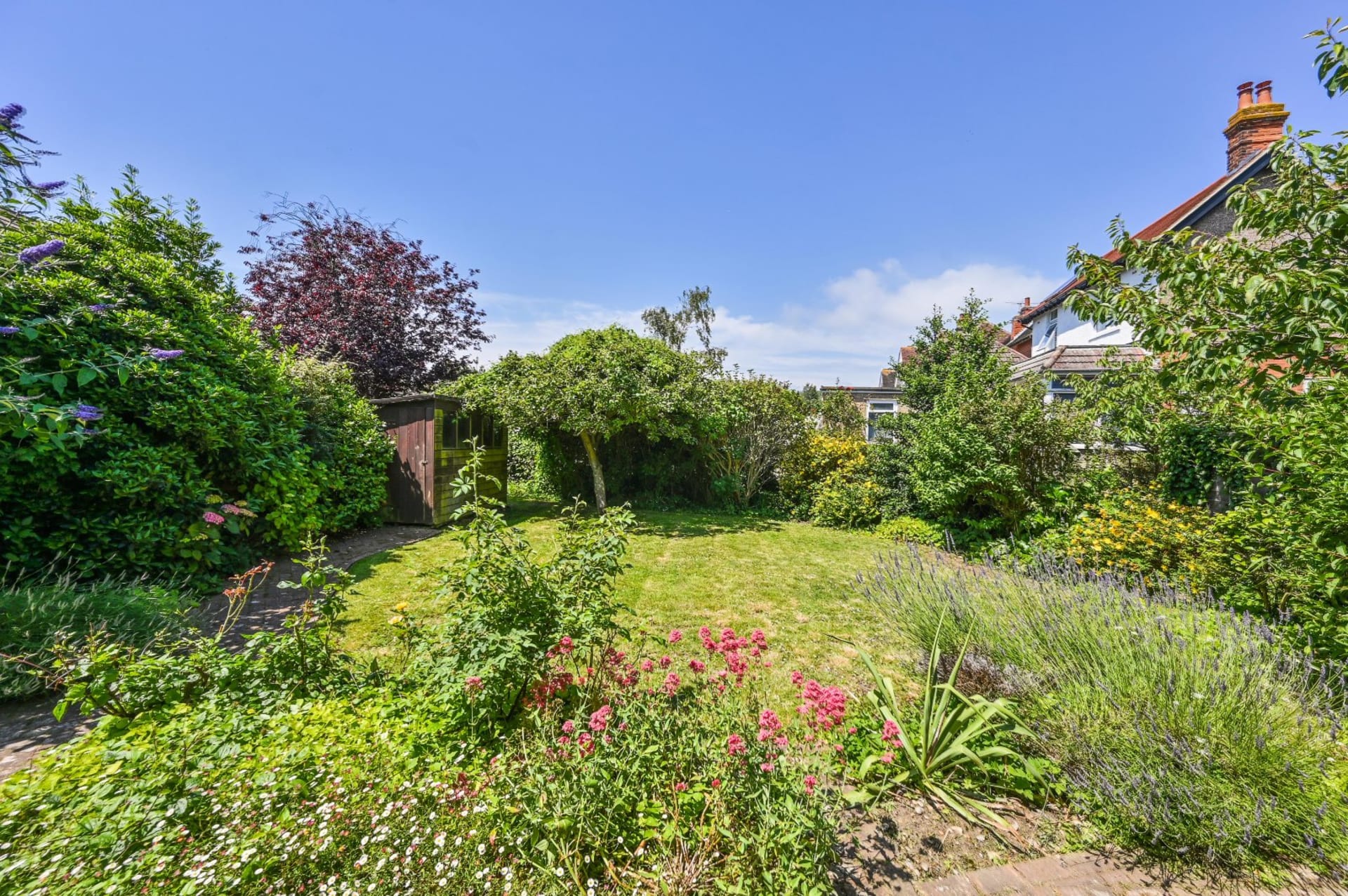 3 Bedroom House For Sale in Hythe CT21 Hobbs Parker Estate Agents