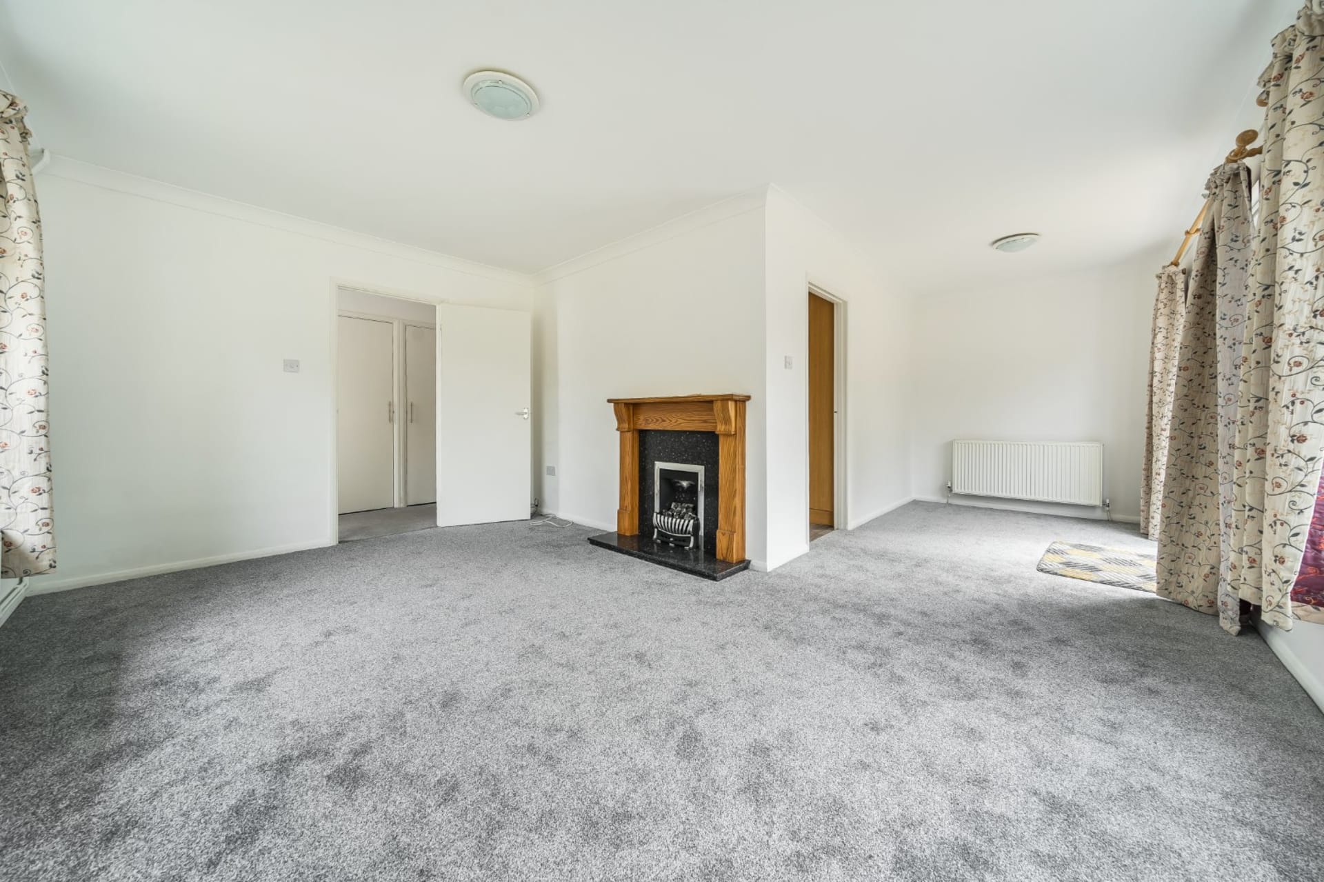 New Romney — £1,325pcm