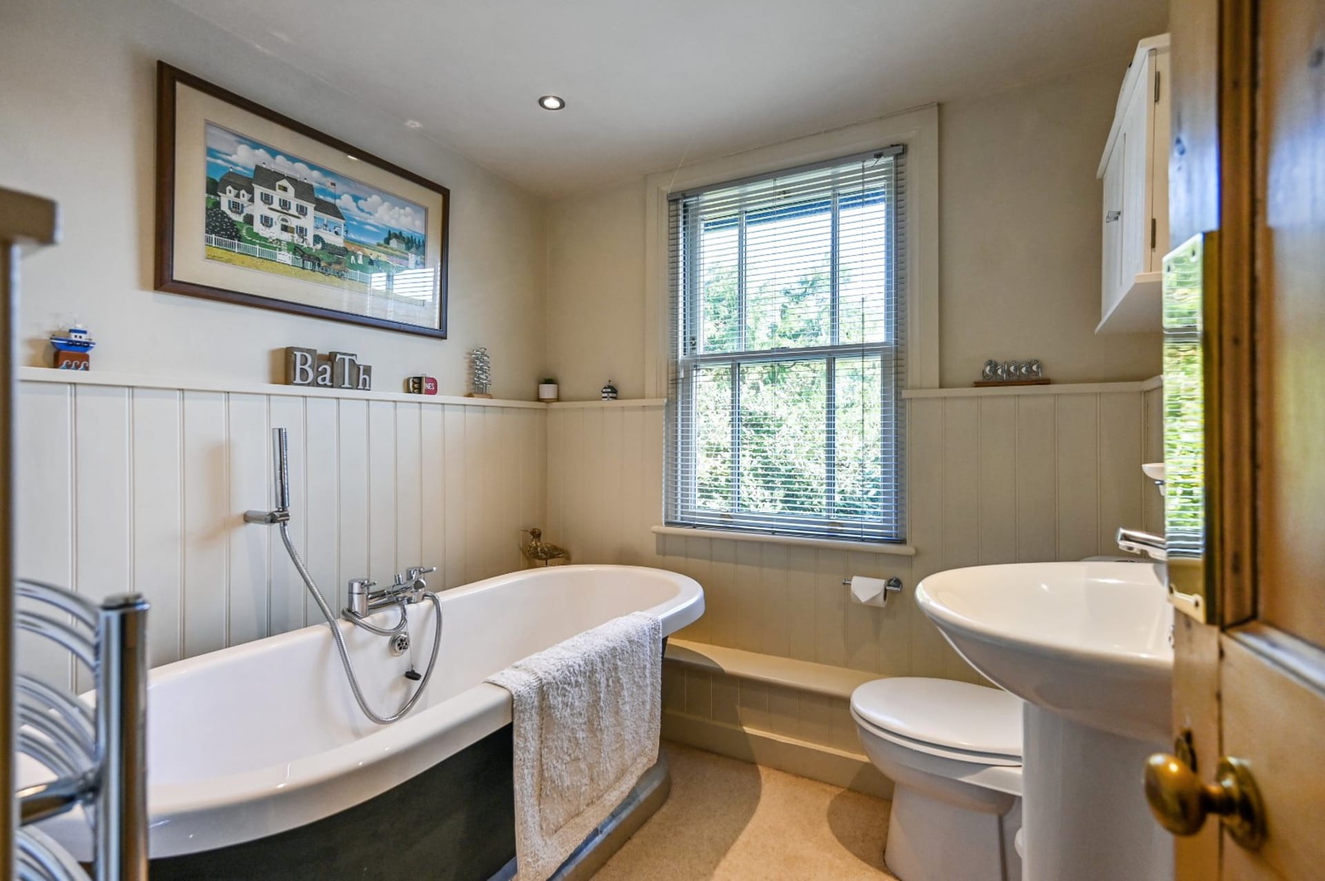 2 Bedroom House For Sale in Brabourne Lees TN25 Hobbs Parker Estate