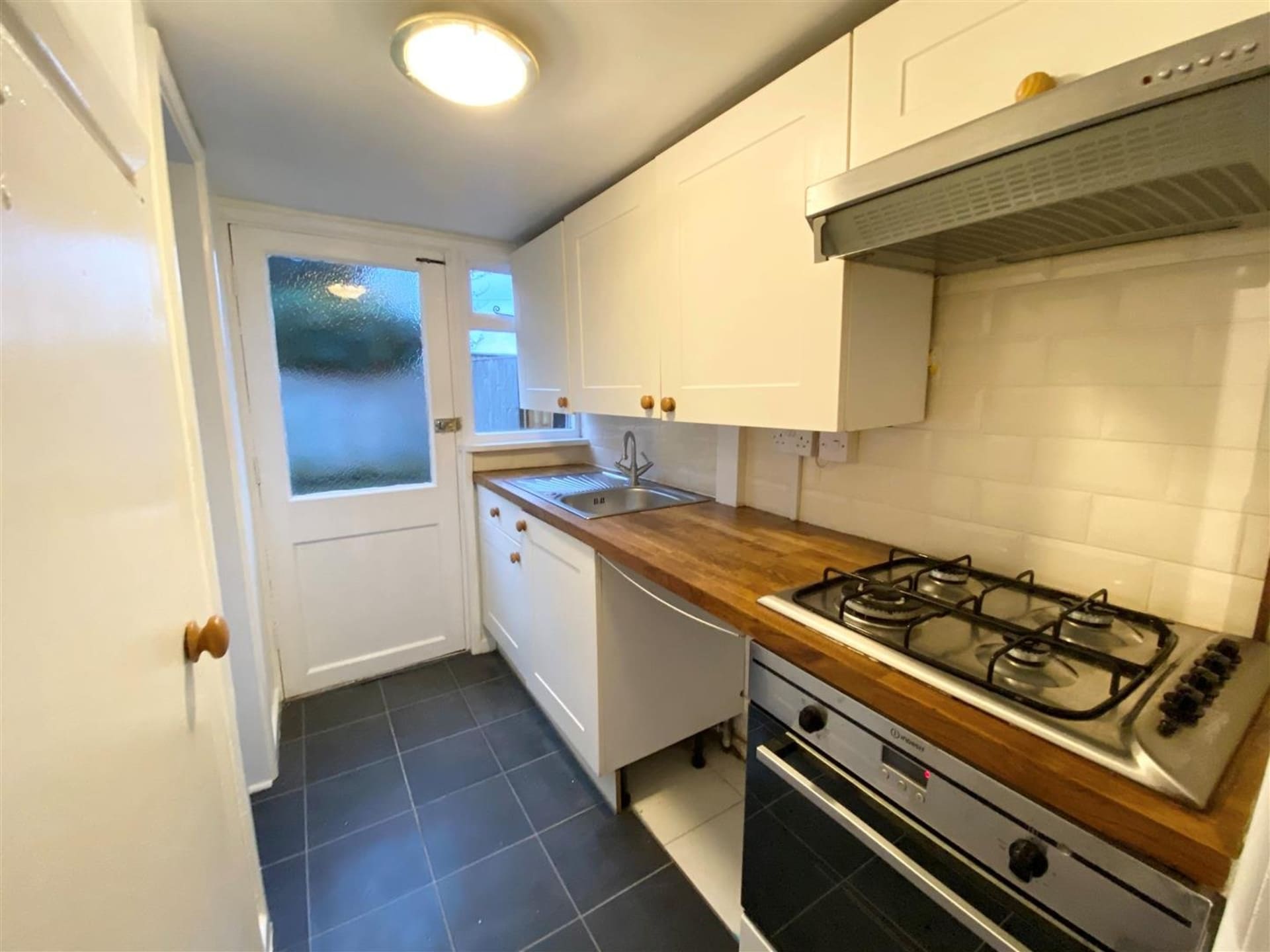 Tenterden — £910pcm