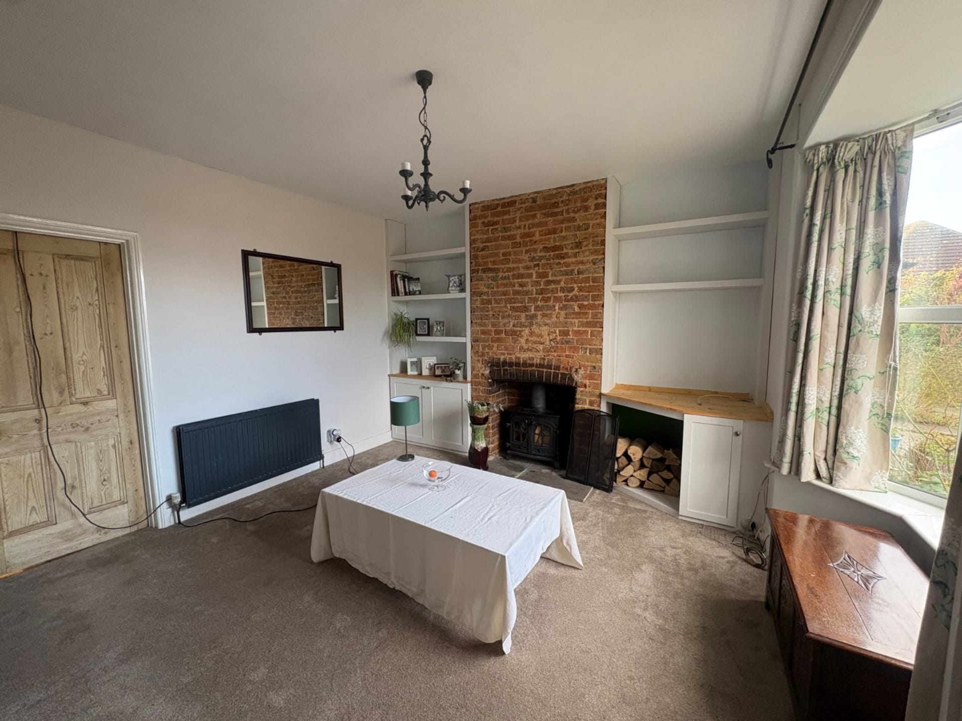 Tenterden — £1,500pcm