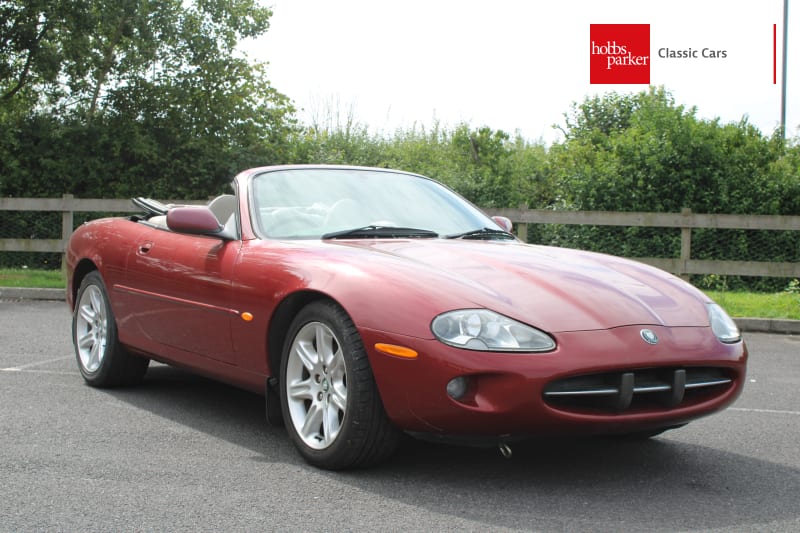 2000 Jaguar XK8 Convertible Auto