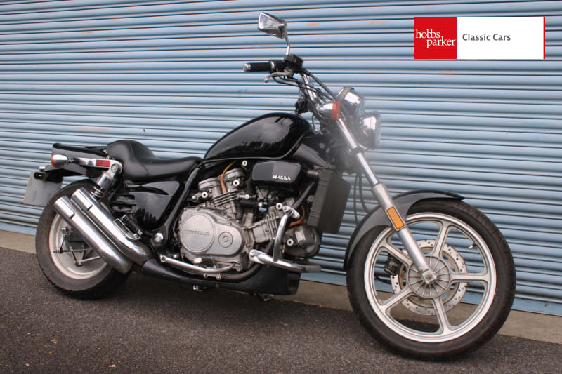 1986 HONDA SUPER MAGNA 700