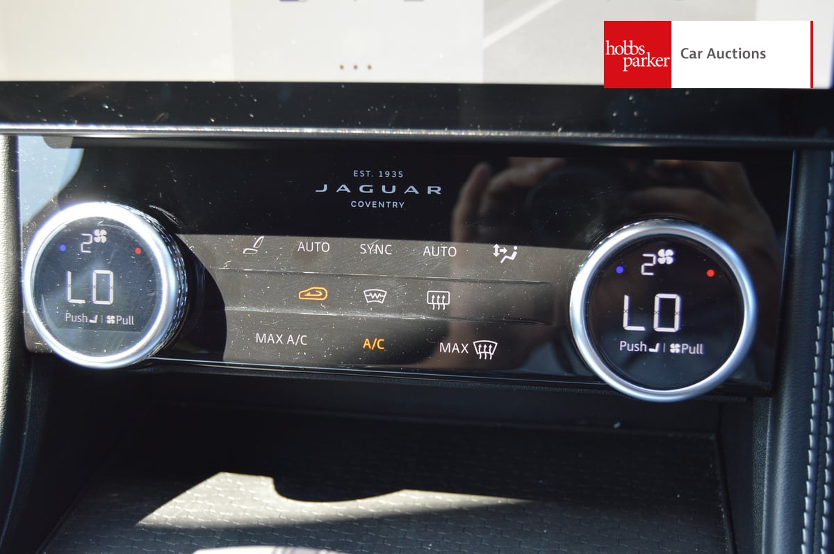 JAGUAR F-PACE RDYNAMIC S D MHEV AWD A image 19