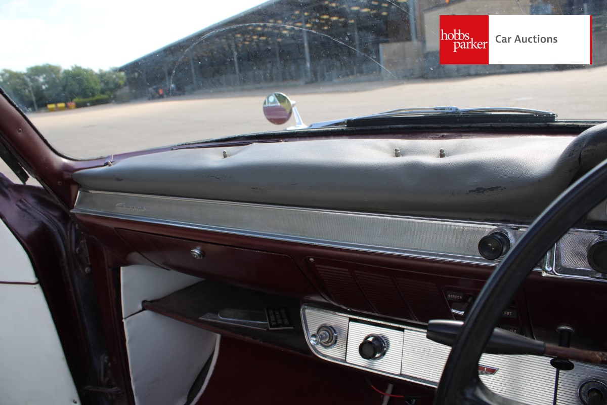 FORD CONSUL MK II CONVERTIBLE image 33