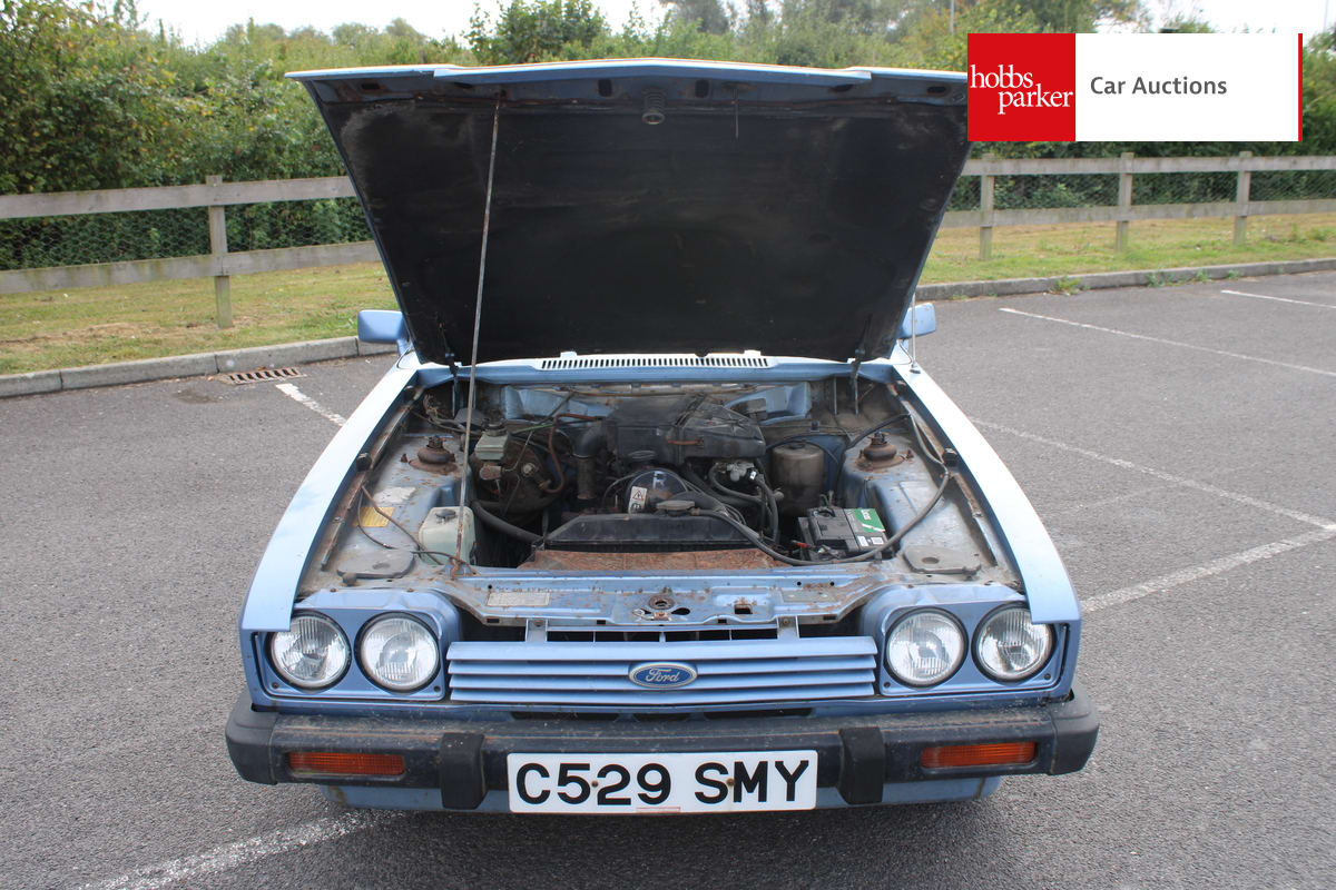 FORD CAPRI LASER image 26