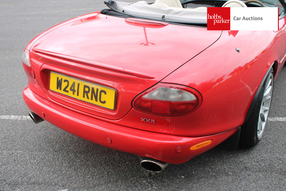 JAGUAR XKR 4.0 CONVERTIBLE AUTO image 13