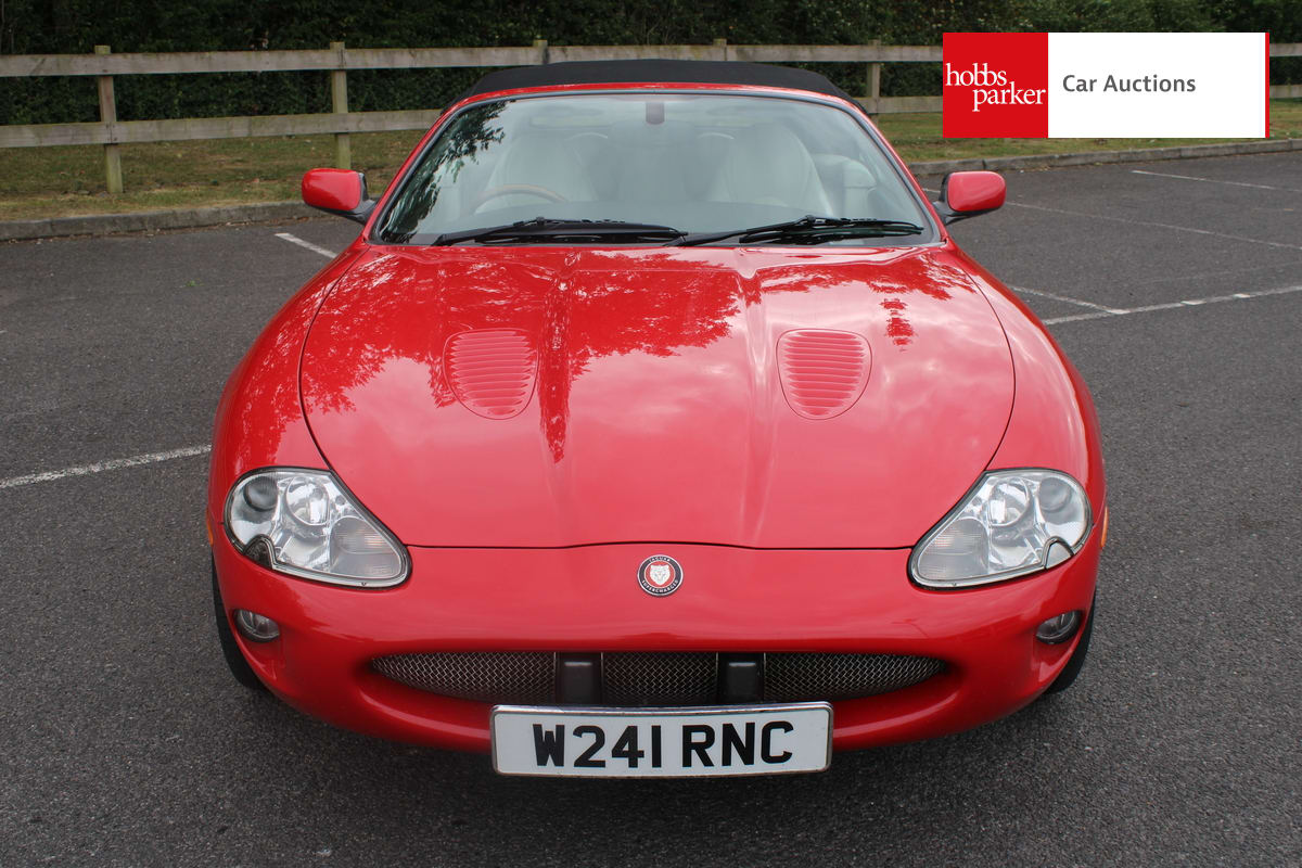 JAGUAR XKR 4.0 CONVERTIBLE AUTO image 49
