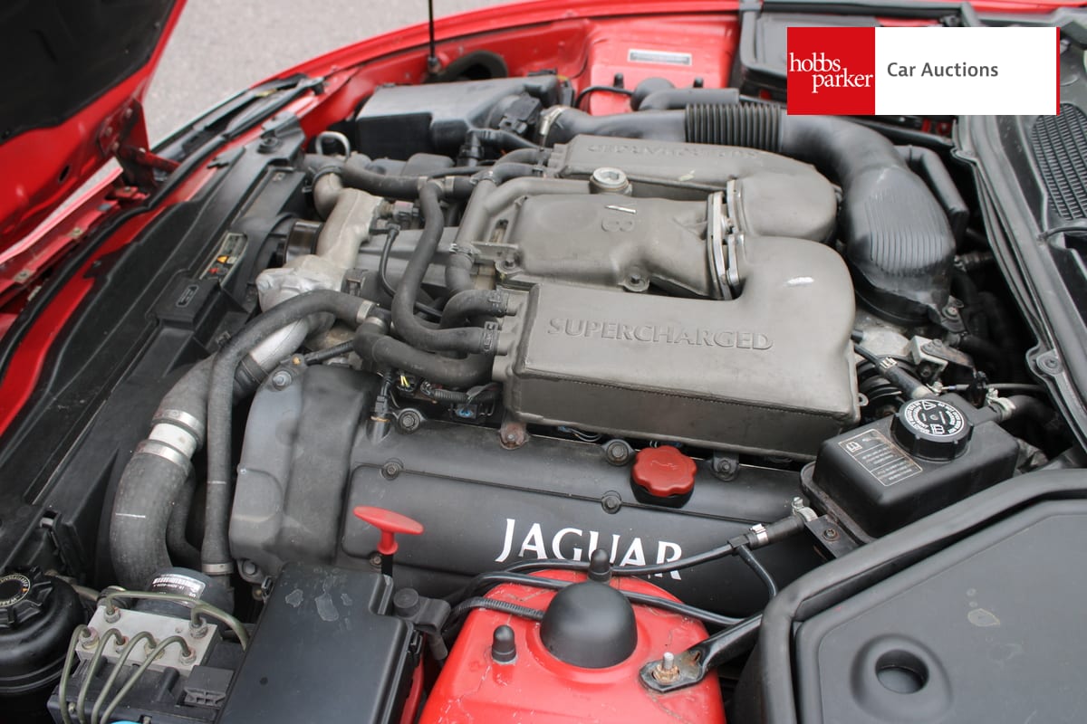 JAGUAR XKR 4.0 CONVERTIBLE AUTO image 52