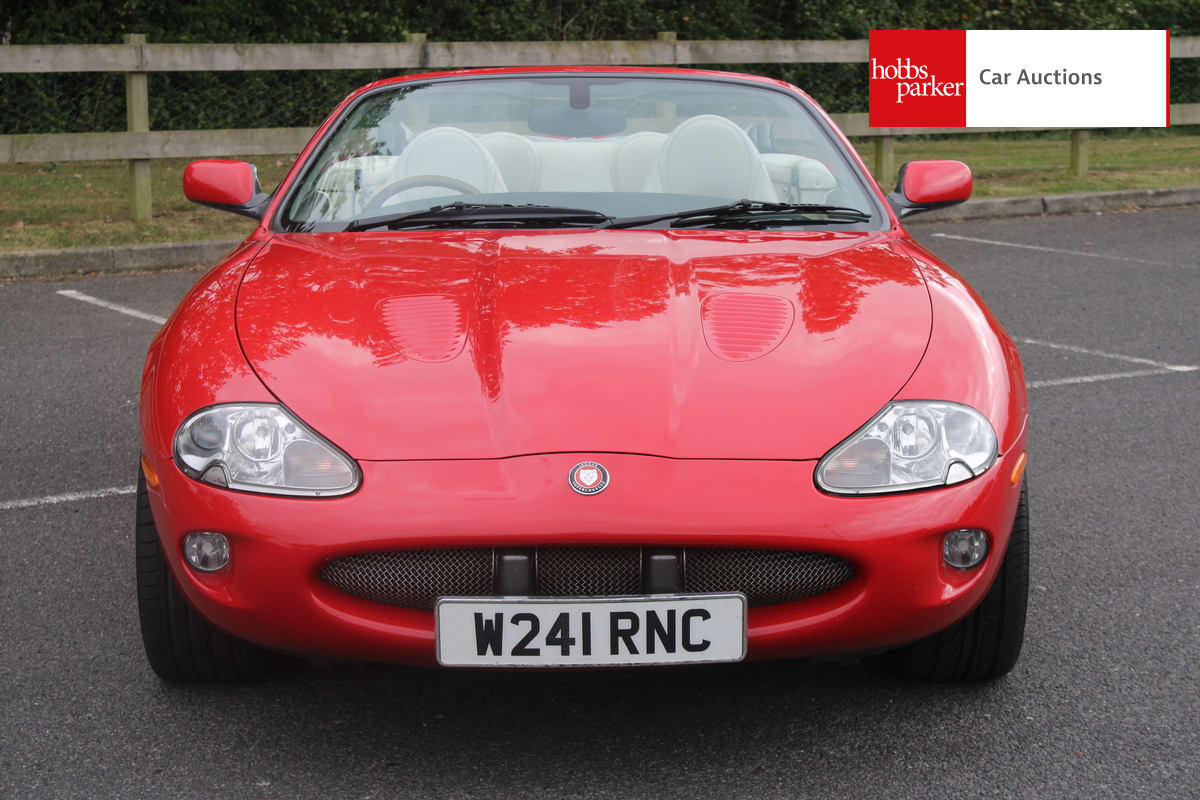JAGUAR XKR 4.0 CONVERTIBLE AUTO image 9