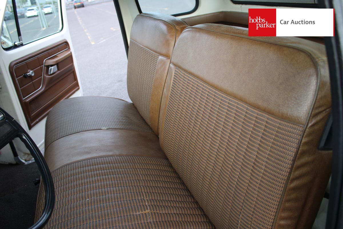 FORD F250 Supercab 6 seater image 22