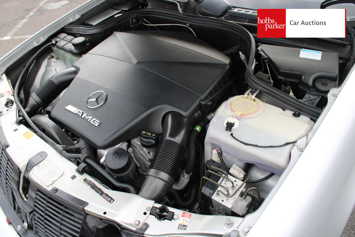 MERCEDES CLK55 AMG AUTO image 31