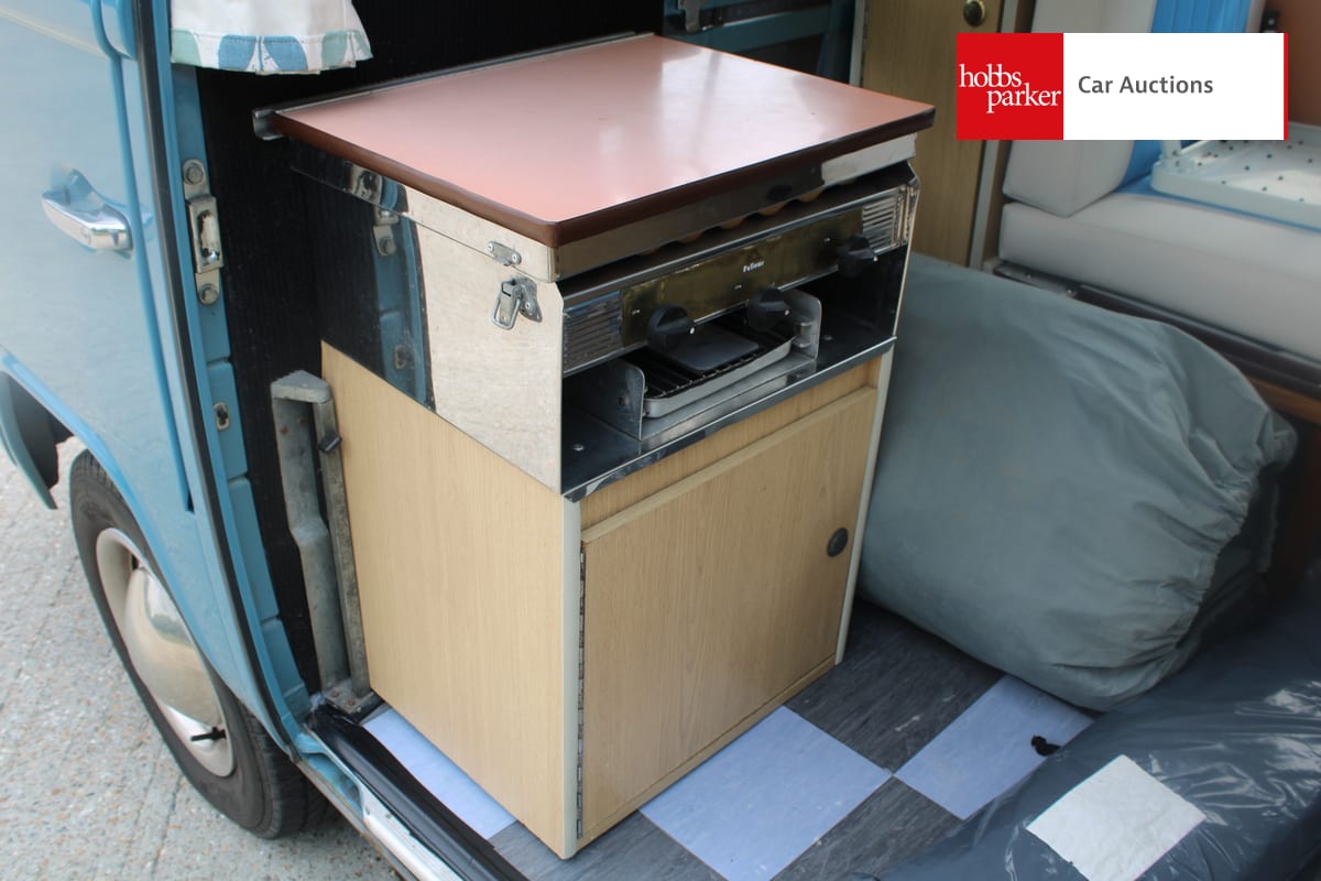 VOLKSWAGEN CAMPER VAN image 20