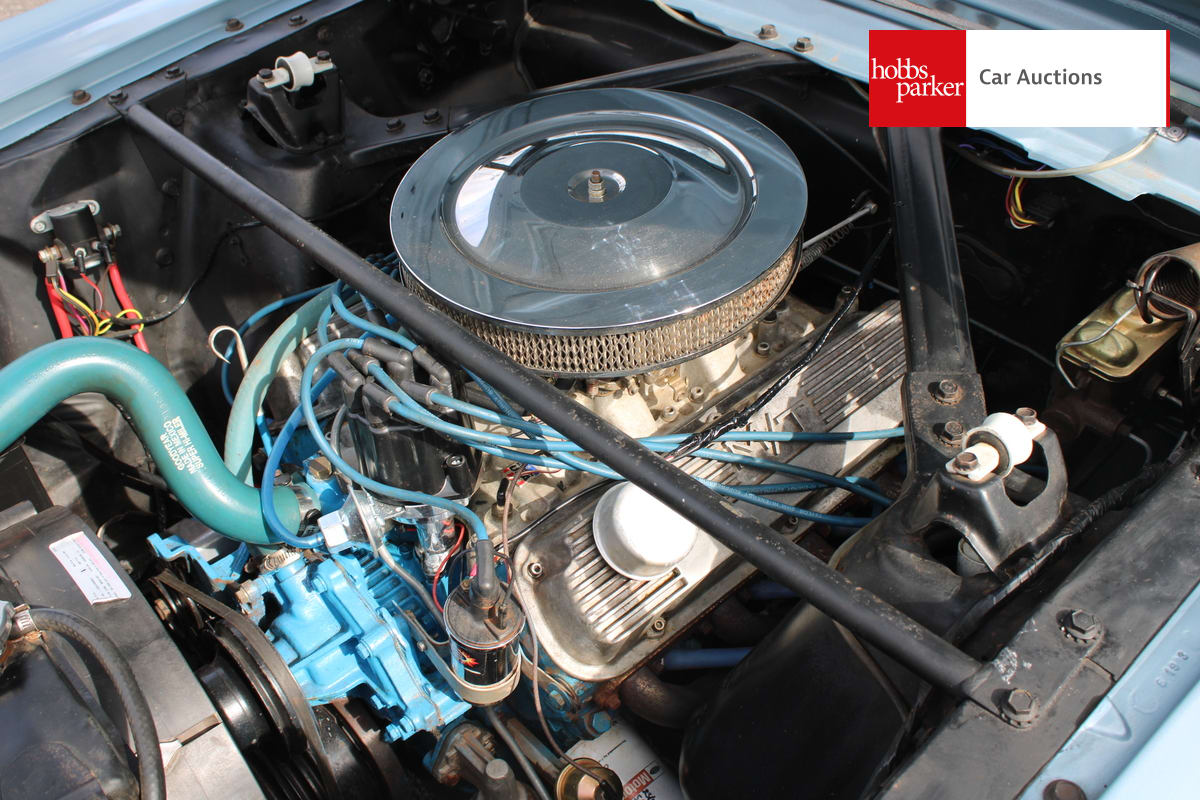 FORD Mustang Coupe image 46