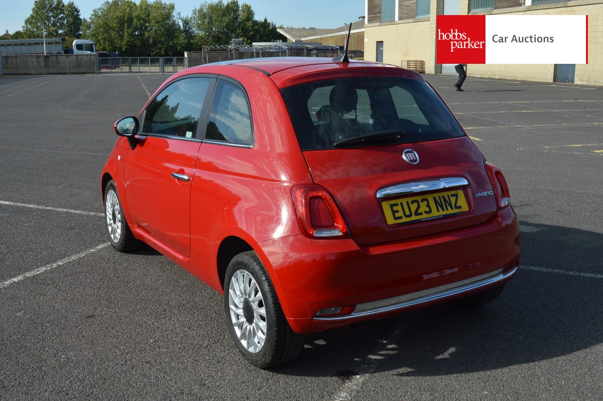 FIAT 500 MHEV image 5