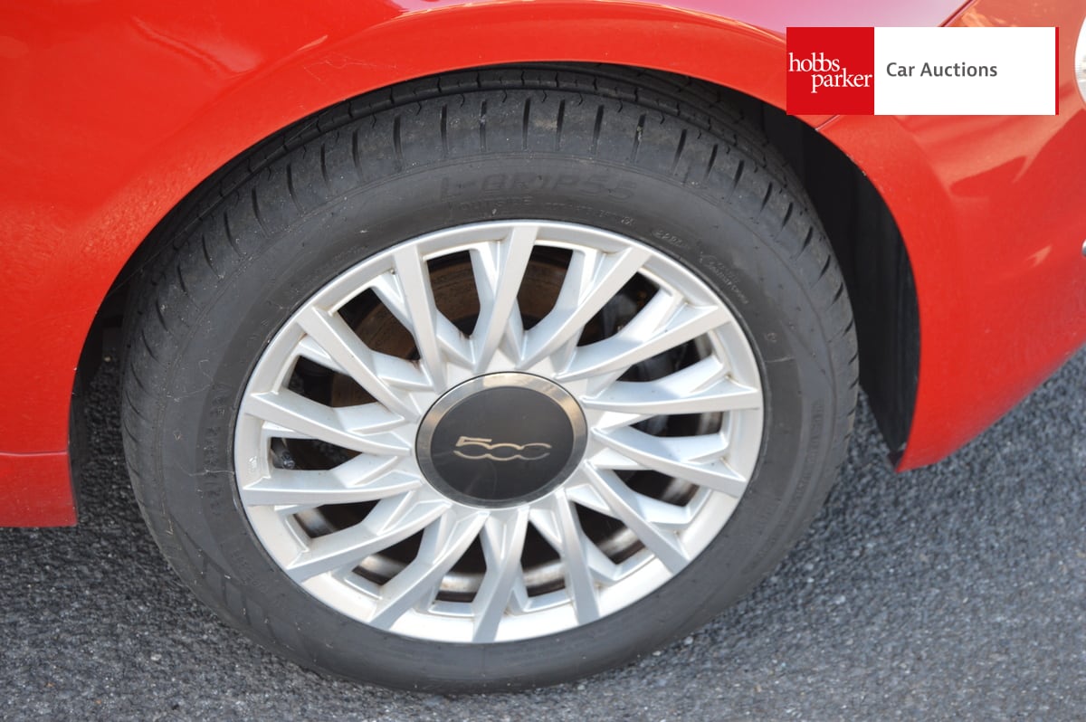 FIAT 500 MHEV image 12