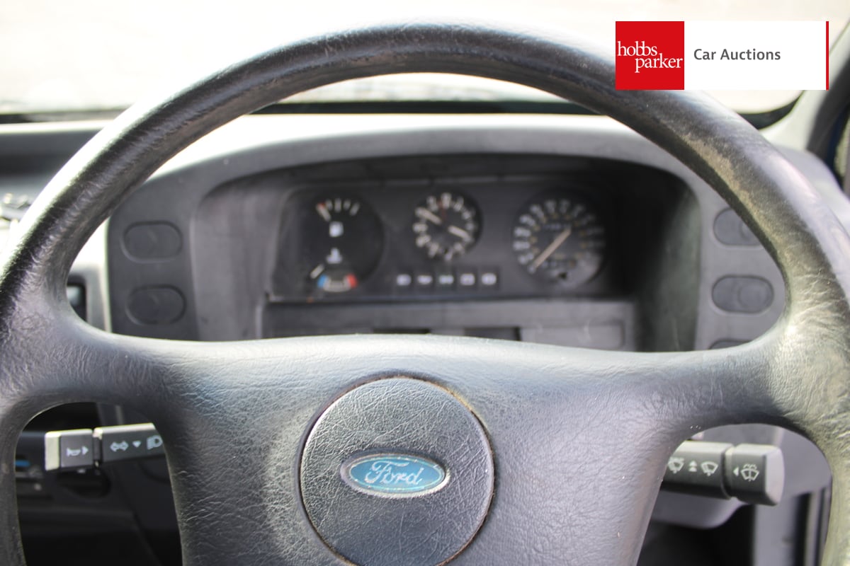 FORD TRANSIT 80 D SWB image 19