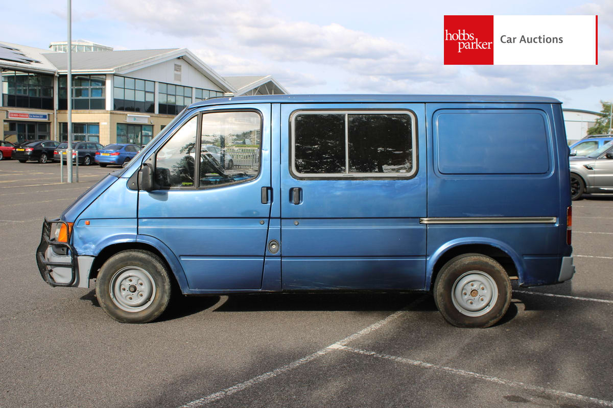 FORD TRANSIT 80 D SWB image 6