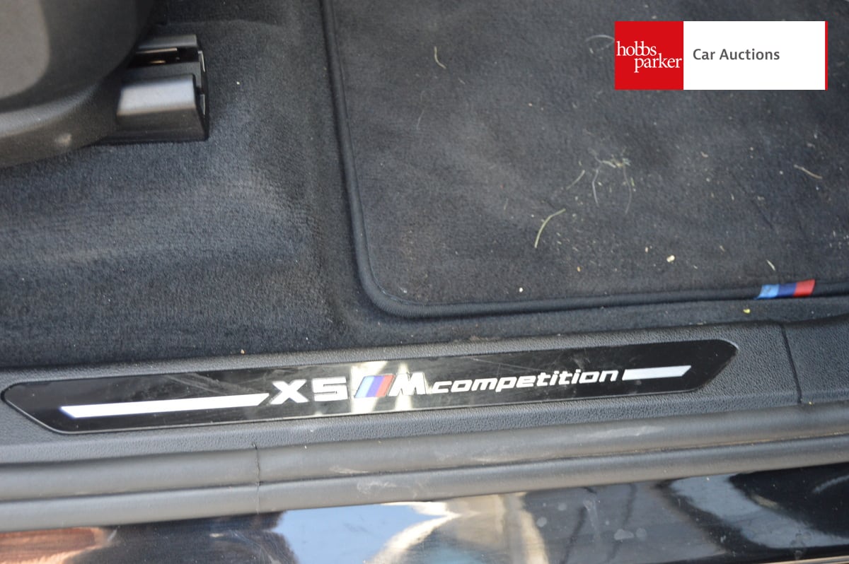 BMW X5 M COMPETITION AUTO image 23