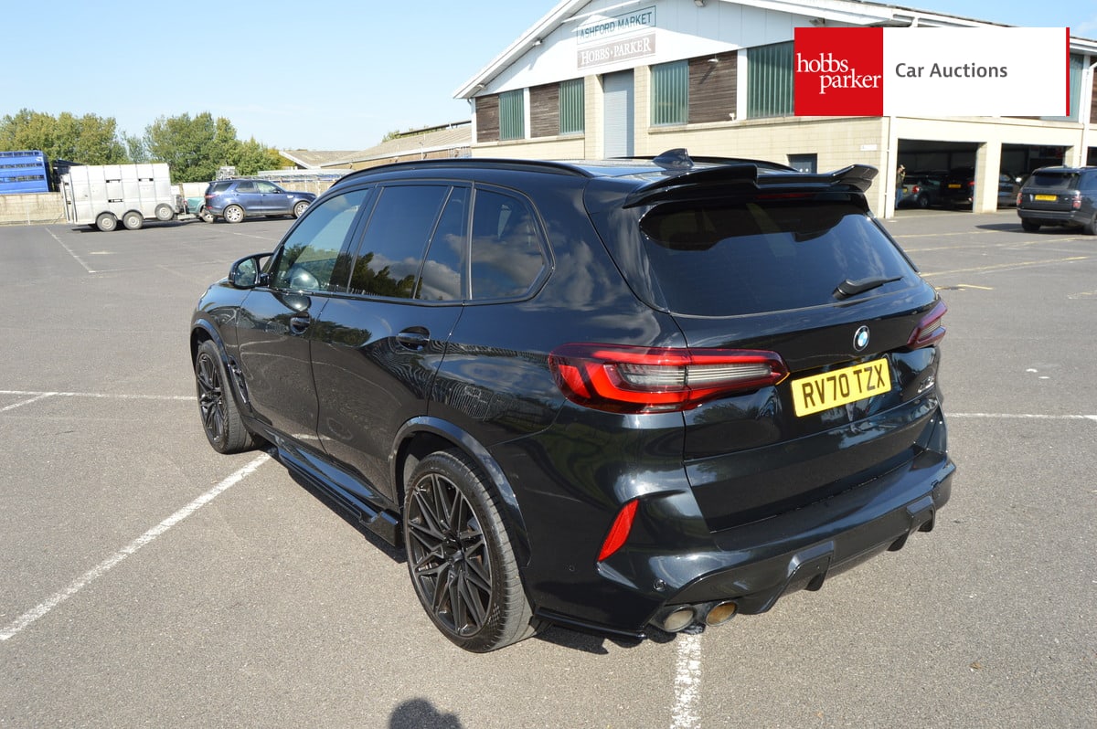 BMW X5 M COMPETITION AUTO image 5