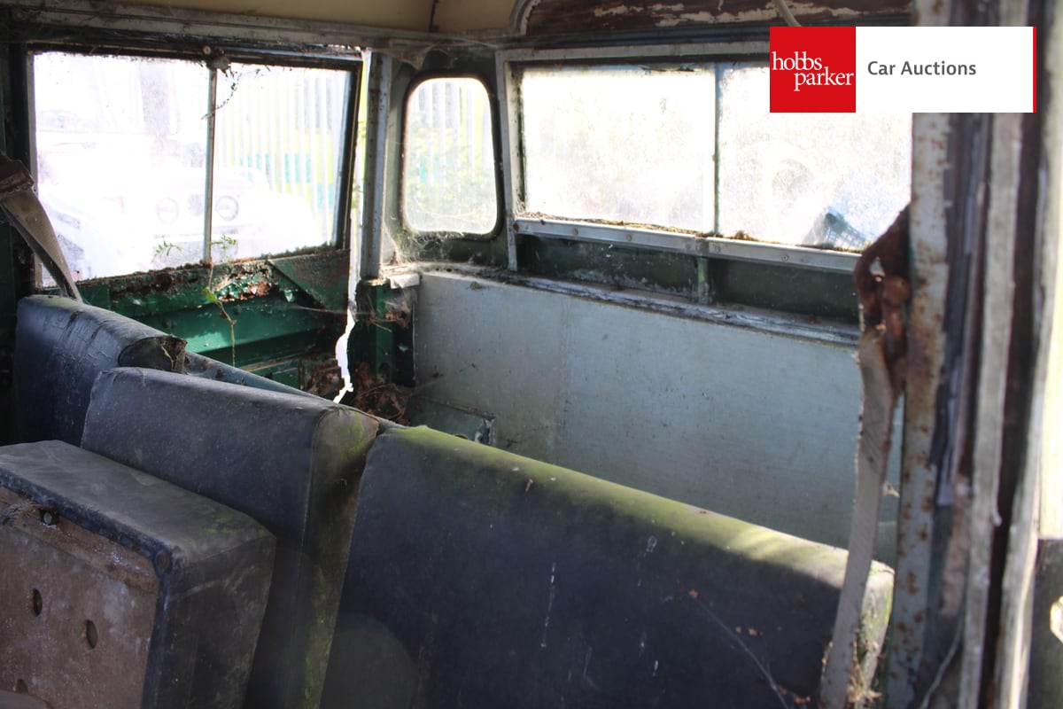 LAND ROVER SERIES 3 109 INCH image 7