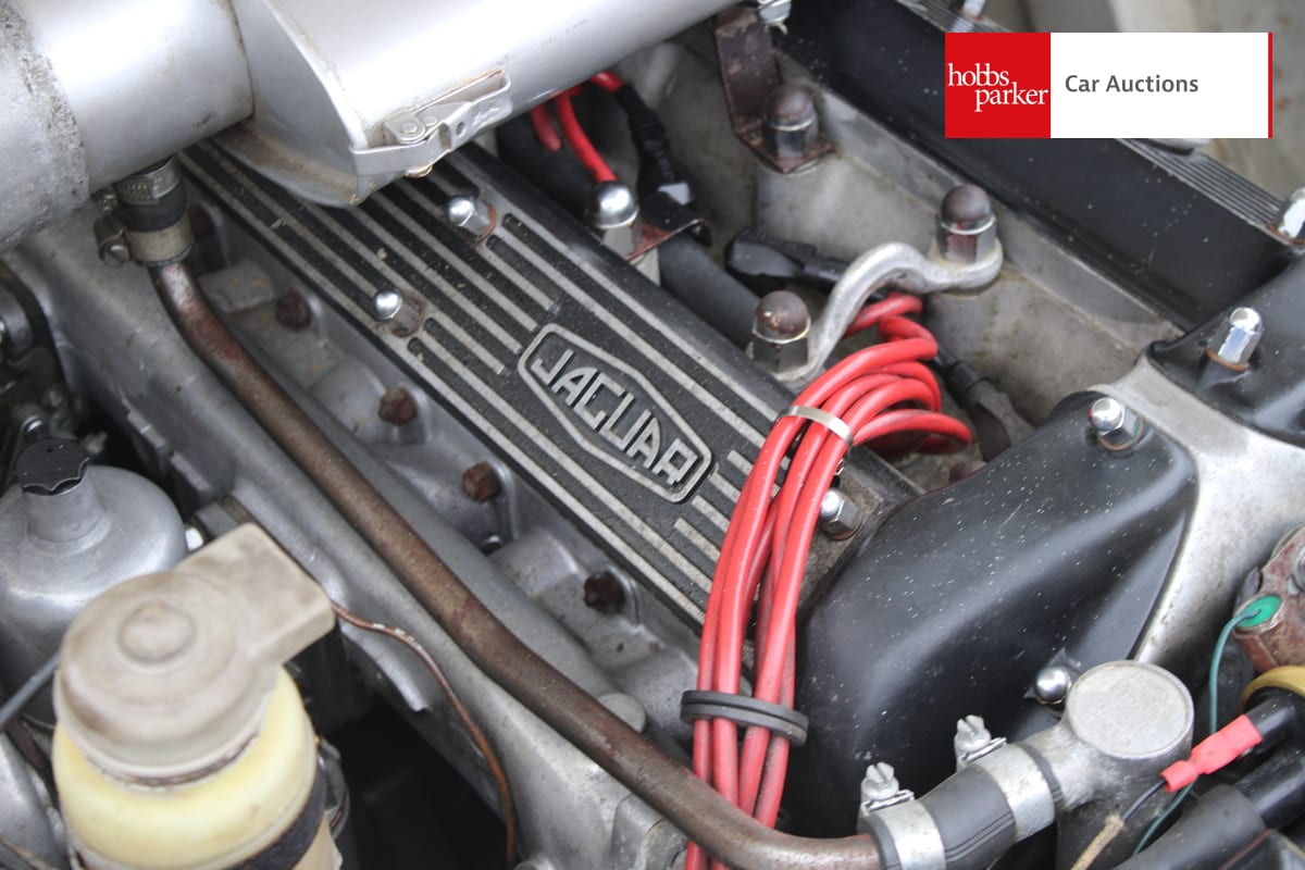 JAGUAR 240 image 40
