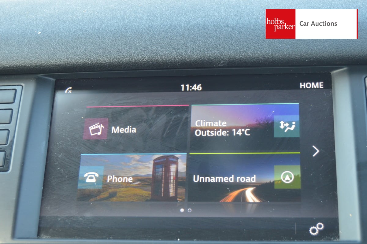 LAND ROVER DISCOVERY SPORT HSE TD4 A image 18
