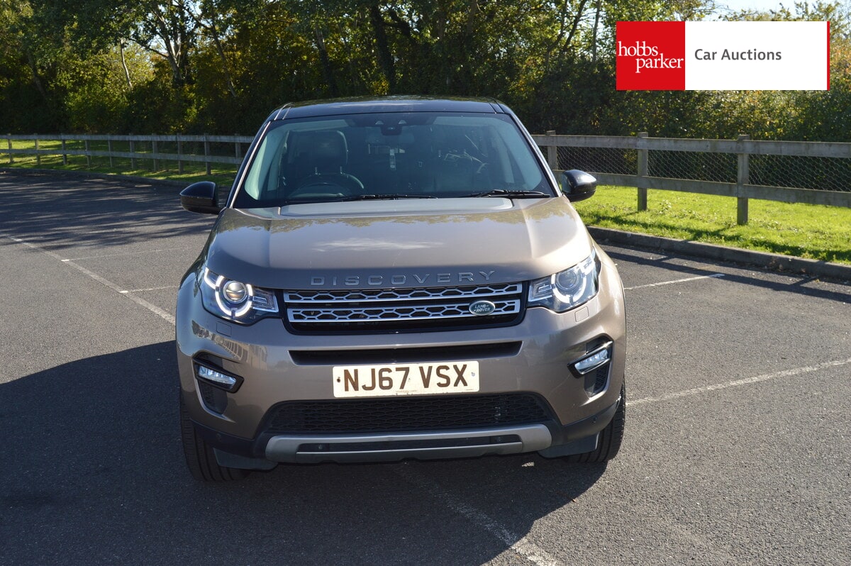 LAND ROVER DISCOVERY SPORT HSE TD4 A image 8
