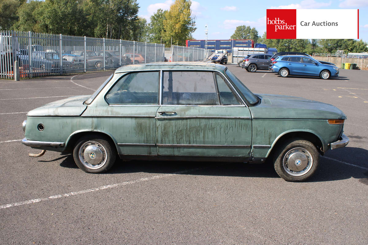 BMW 1602 image 6