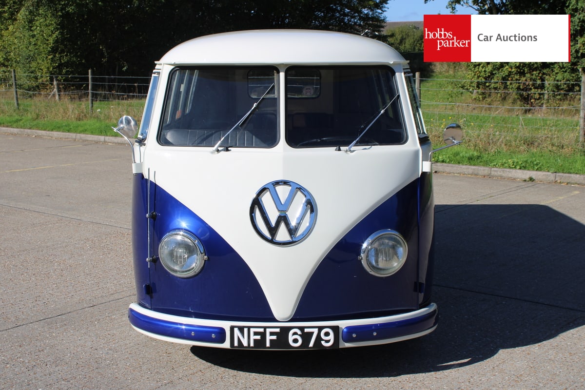 VOLKSWAGEN TYPE 2 SPLIT SCREEN COMBI CAMPER image 8