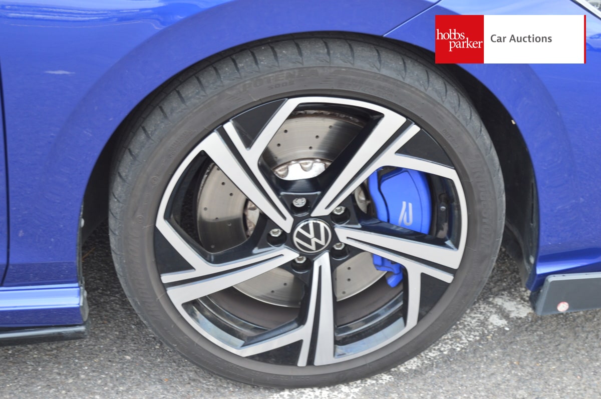 VOLKSWAGEN GOLF R TSI 4MOTION S-A image 12
