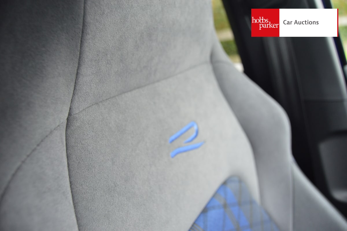 VOLKSWAGEN GOLF R TSI 4MOTION S-A image 19