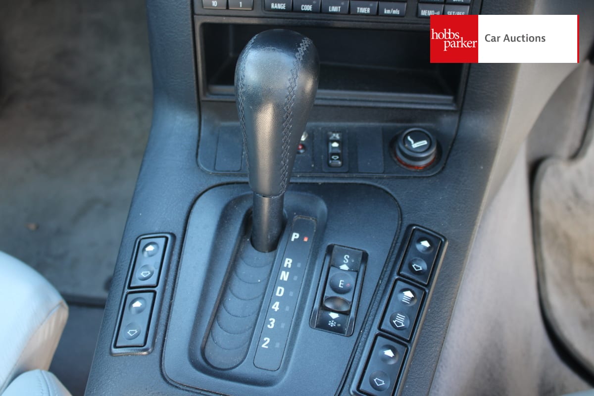 BMW 328I CABRIO AUTO image 26