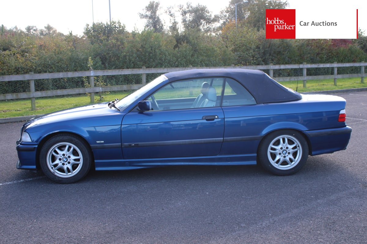 BMW 328I CABRIO AUTO image 7