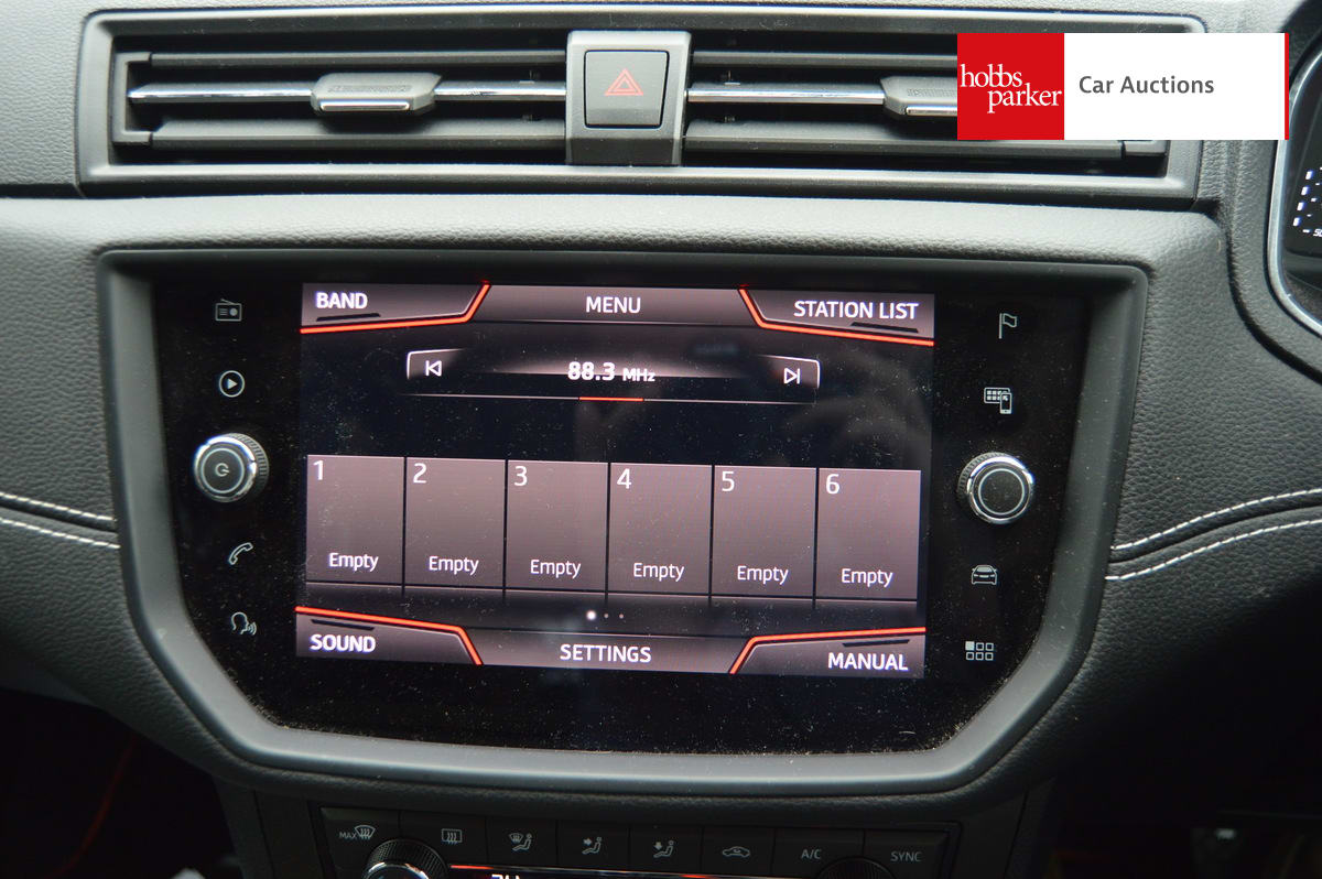 SEAT ARONA XCELLENCE LUX TSI S image 18