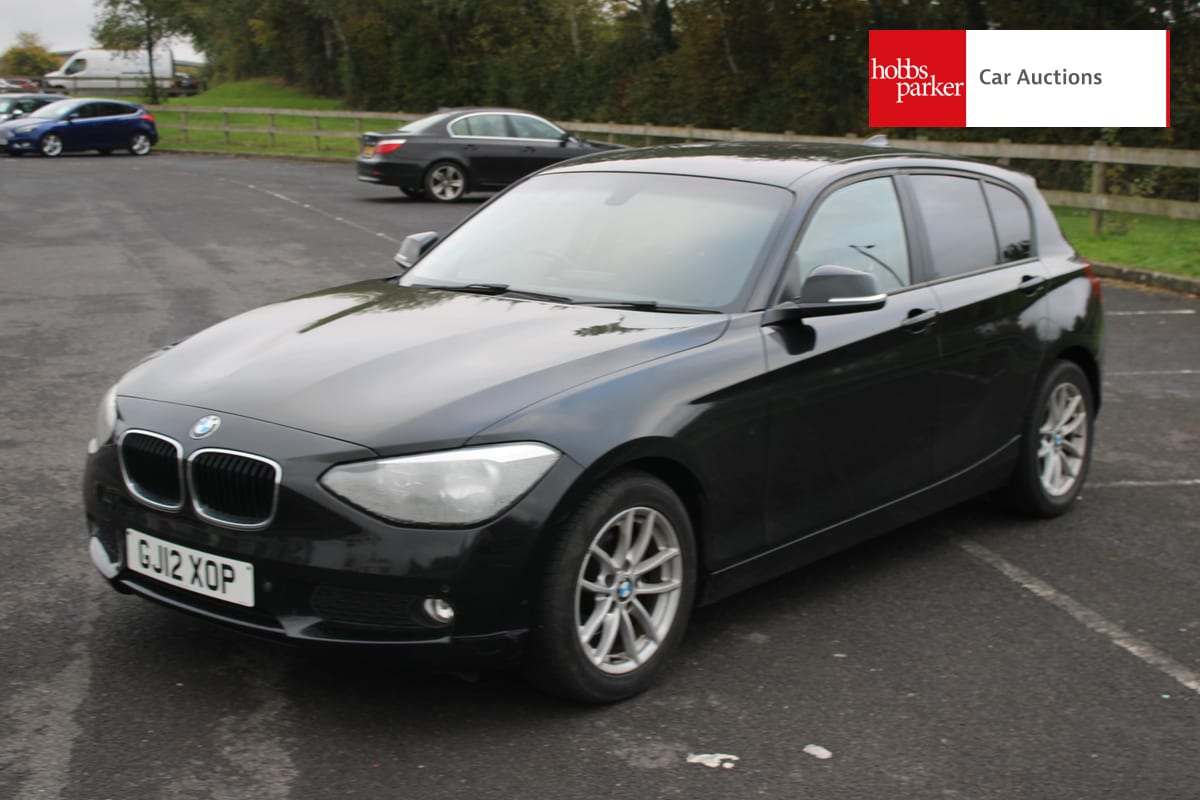 BMW 116I SE TURBO AUTO image 7