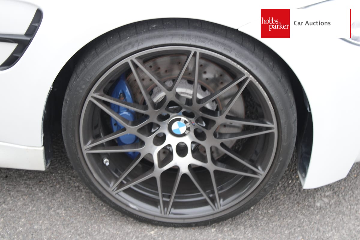 BMW M3 COMPETITION PACKAGE S- image 10