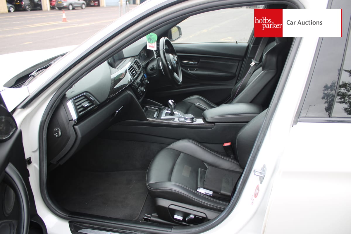 BMW M3 COMPETITION PACKAGE S- image 14