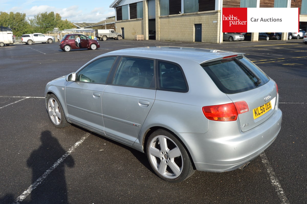 AUDI A3 SE S LINE FSI A image 5