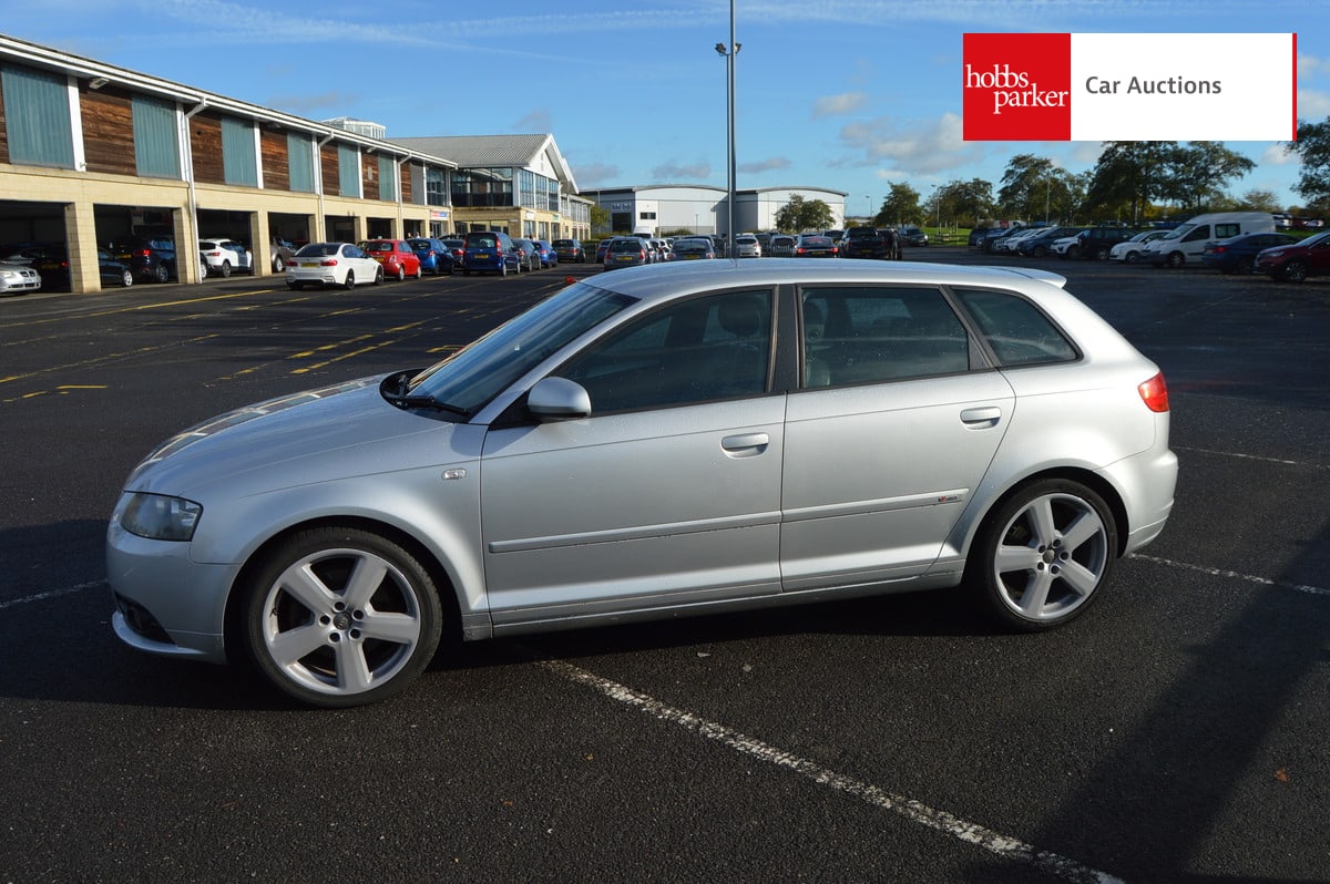 AUDI A3 SE S LINE FSI A image 6