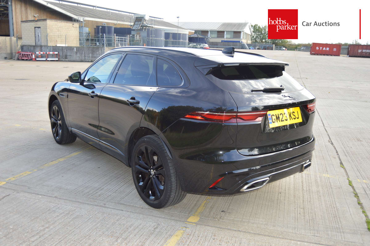 JAGUAR F-PACE RDYN SE BLK D MHEV AWD A image 5