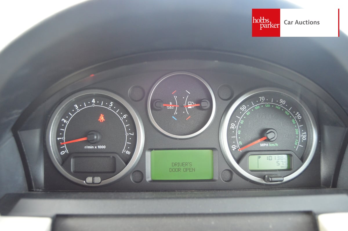 LAND ROVER RANGEROVER SPT V8SC STD A image 12