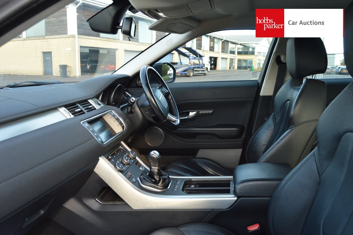LAND ROVER RANGE ROVER EVOQUE PURE T SD4 image 13
