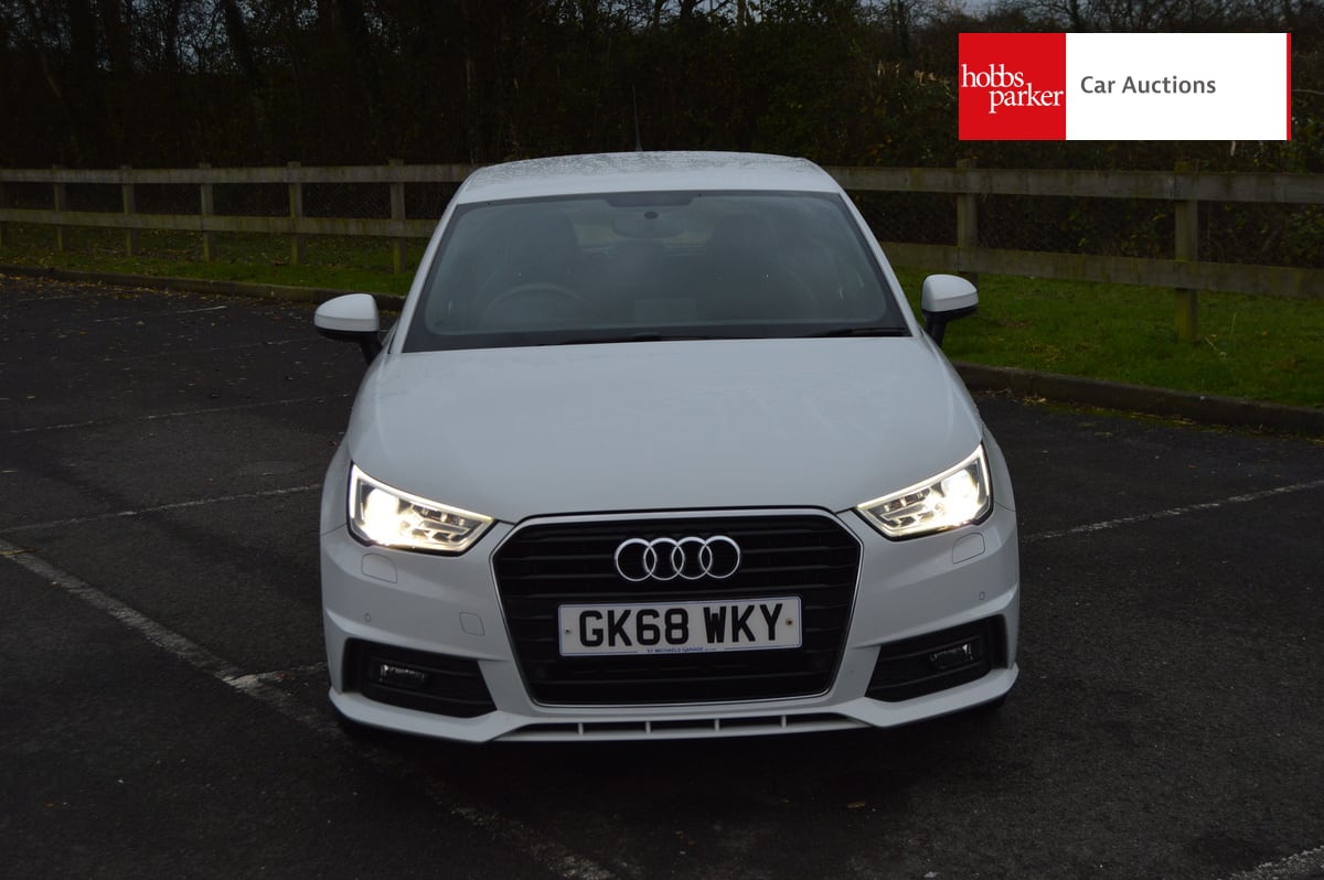 AUDI A1 S LINE NAV TFSI S-A image 8