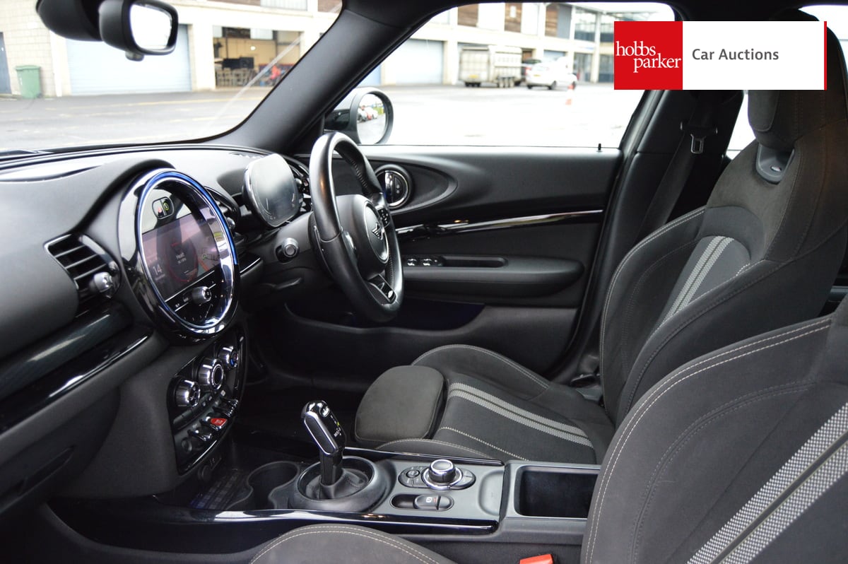 MINI CLUBMAN COOPER S SPORT AUTO image 13