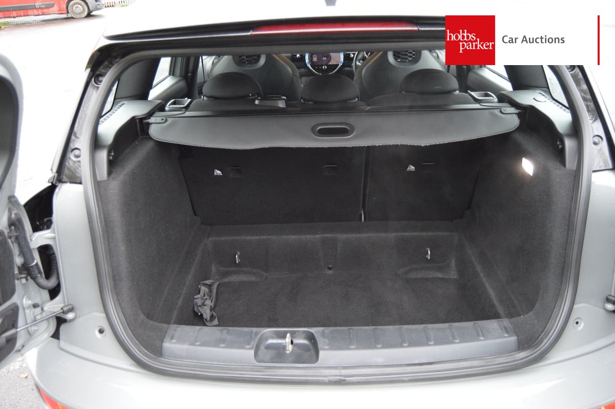 MINI CLUBMAN COOPER S SPORT AUTO image 15