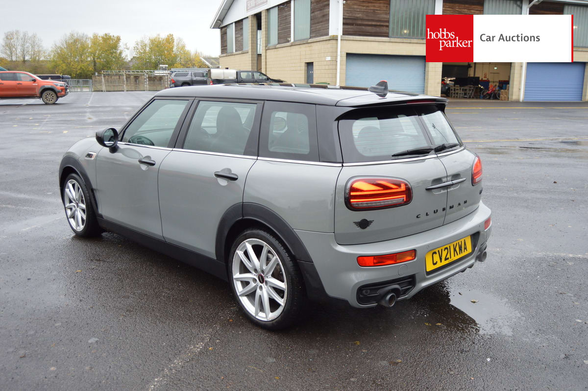 MINI CLUBMAN COOPER S SPORT AUTO image 5