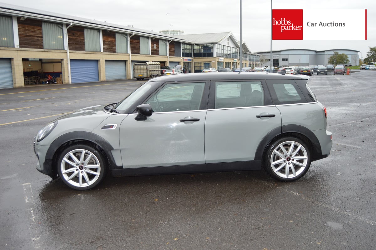 MINI CLUBMAN COOPER S SPORT AUTO image 6