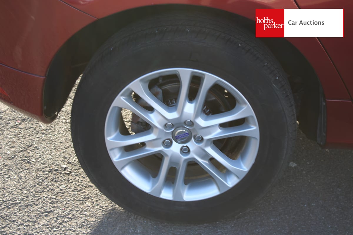 VOLVO XC60 SE LUX NAV D4 AUTO image 10